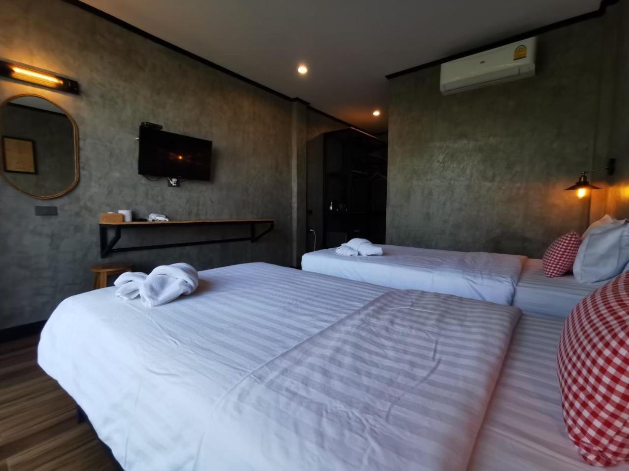 Lanta Chaolay Vandrarhem Ko Lanta Exteriör bild